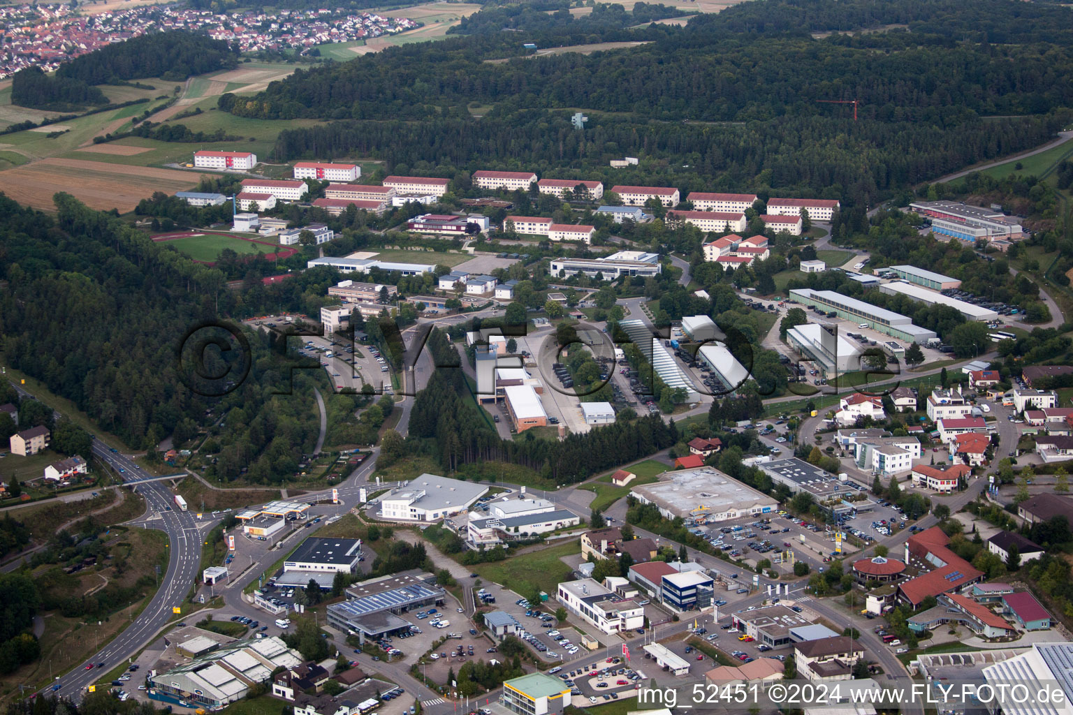 Vue aérienne de Zone commerciale et implantation d'entreprises de Stammheim, zone de formation sur site dans le quartier Heumaden à Calw dans le département Bade-Wurtemberg, Allemagne