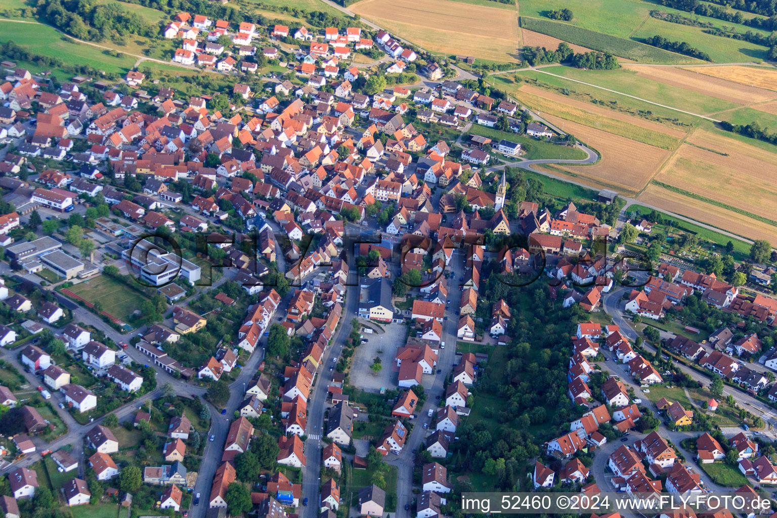 Vue aérienne de Salle communautaire à Gechingen dans le département Bade-Wurtemberg, Allemagne