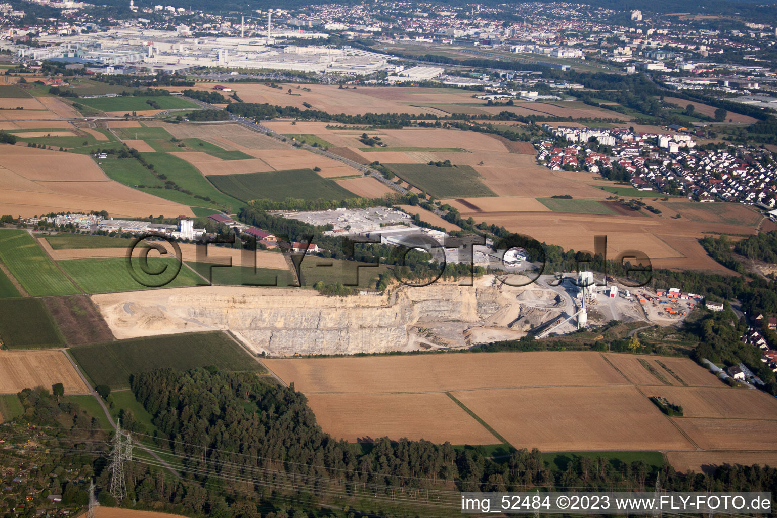 Vue aérienne de Sindelfingen-Darmsheim, Mühlackerstrasse, entreprise Kömpf à Darmsheim dans le département Bade-Wurtemberg, Allemagne