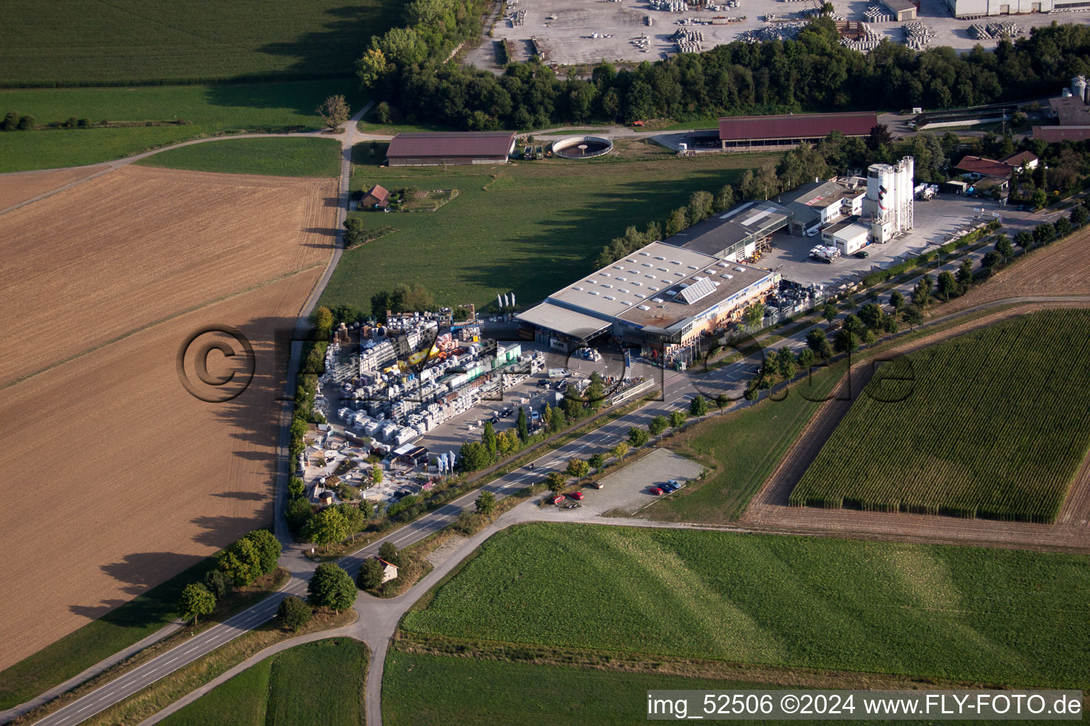 Vue oblique de Mühlackerstrasse, Kömpf à le quartier Darmsheim in Sindelfingen dans le département Bade-Wurtemberg, Allemagne