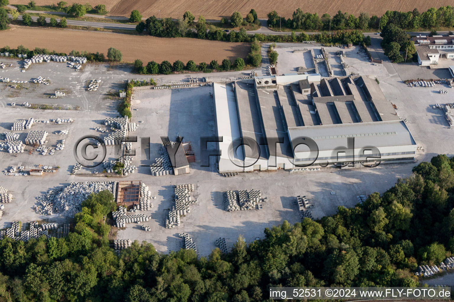 Vue aérienne de Carrière Sindelfingen-Darmsheim pour l'extraction et l'obtention de gravier et de gravier à le quartier Darmsheim in Sindelfingen dans le département Bade-Wurtemberg, Allemagne