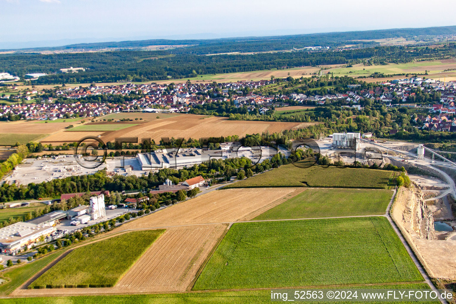 Carrière Sindelfingen-Darmsheim à le quartier Darmsheim in Sindelfingen dans le département Bade-Wurtemberg, Allemagne depuis l'avion