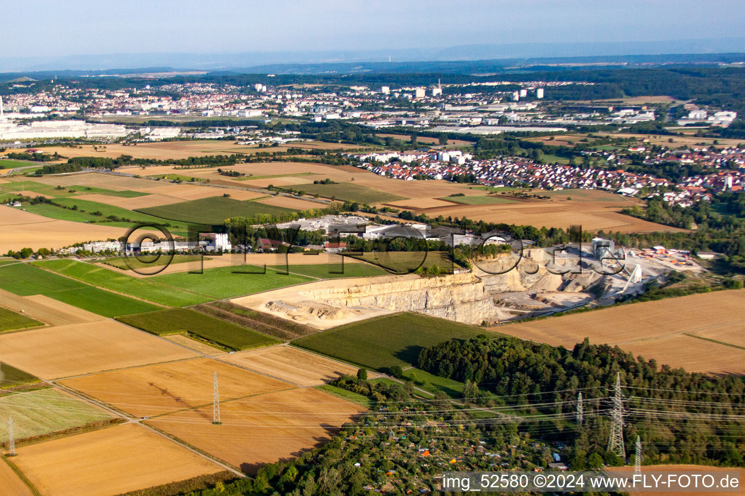 Vue d'oiseau de Carrière Sindelfingen-Darmsheim à le quartier Darmsheim in Sindelfingen dans le département Bade-Wurtemberg, Allemagne