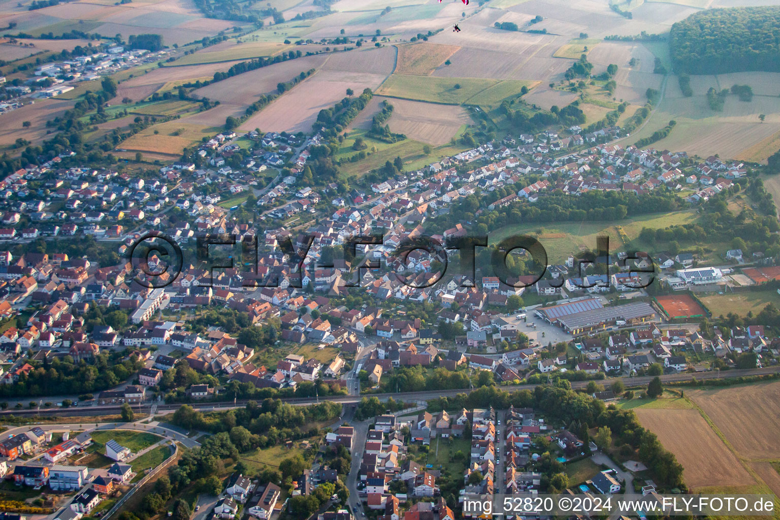 Quartier Jöhlingen in Walzbachtal dans le département Bade-Wurtemberg, Allemagne hors des airs