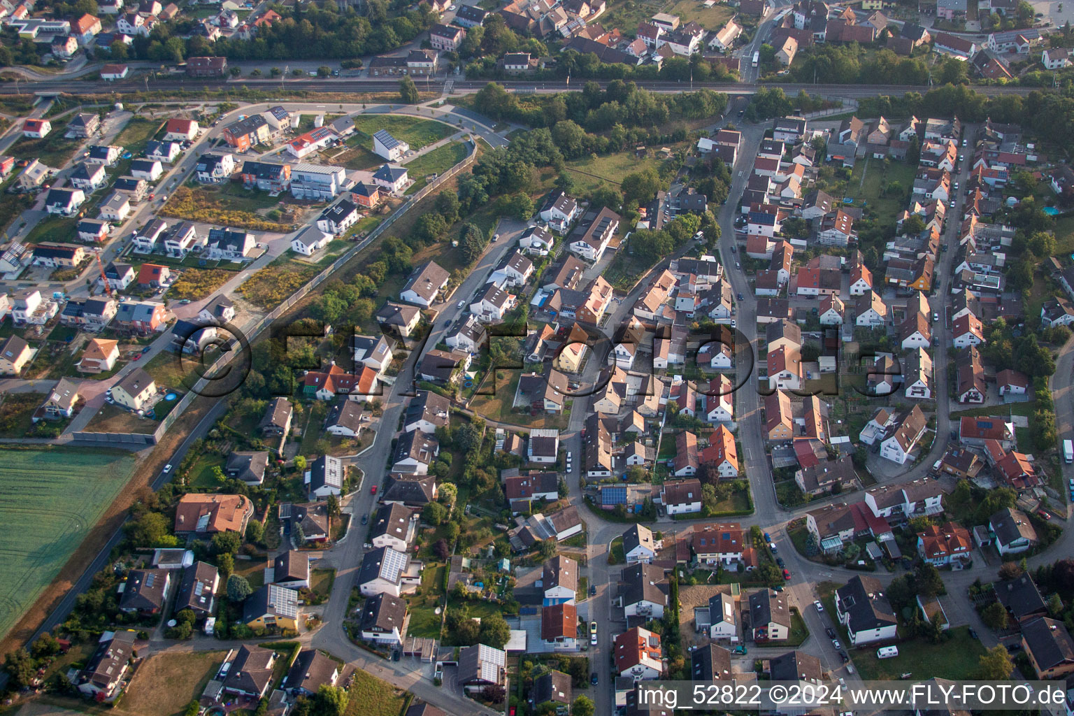 Quartier Jöhlingen in Walzbachtal dans le département Bade-Wurtemberg, Allemagne depuis l'avion