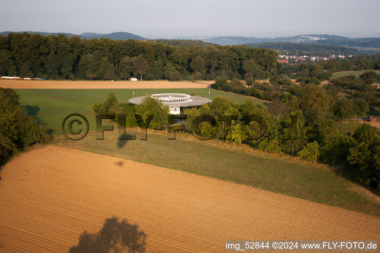 Photographie aérienne de Balise radio KRH AVANT Karlsruhe à le quartier Wöschbach in Pfinztal dans le département Bade-Wurtemberg, Allemagne