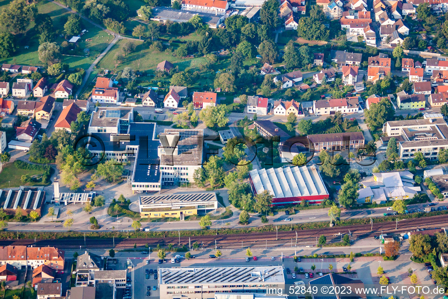 Vue aérienne de LMG à le quartier Berghausen in Pfinztal dans le département Bade-Wurtemberg, Allemagne
