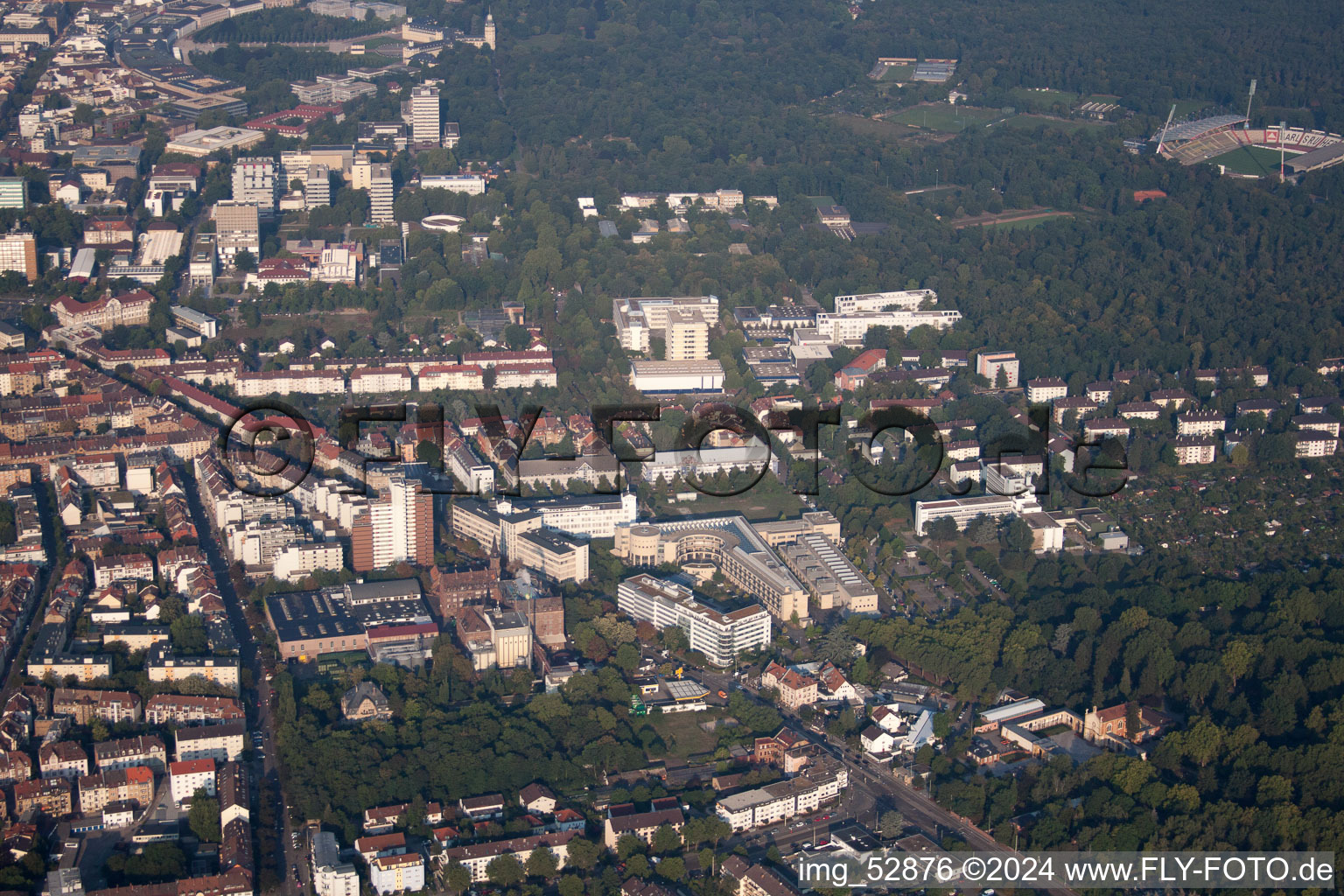 Vue aérienne de KA Est à le quartier Rintheim in Karlsruhe dans le département Bade-Wurtemberg, Allemagne