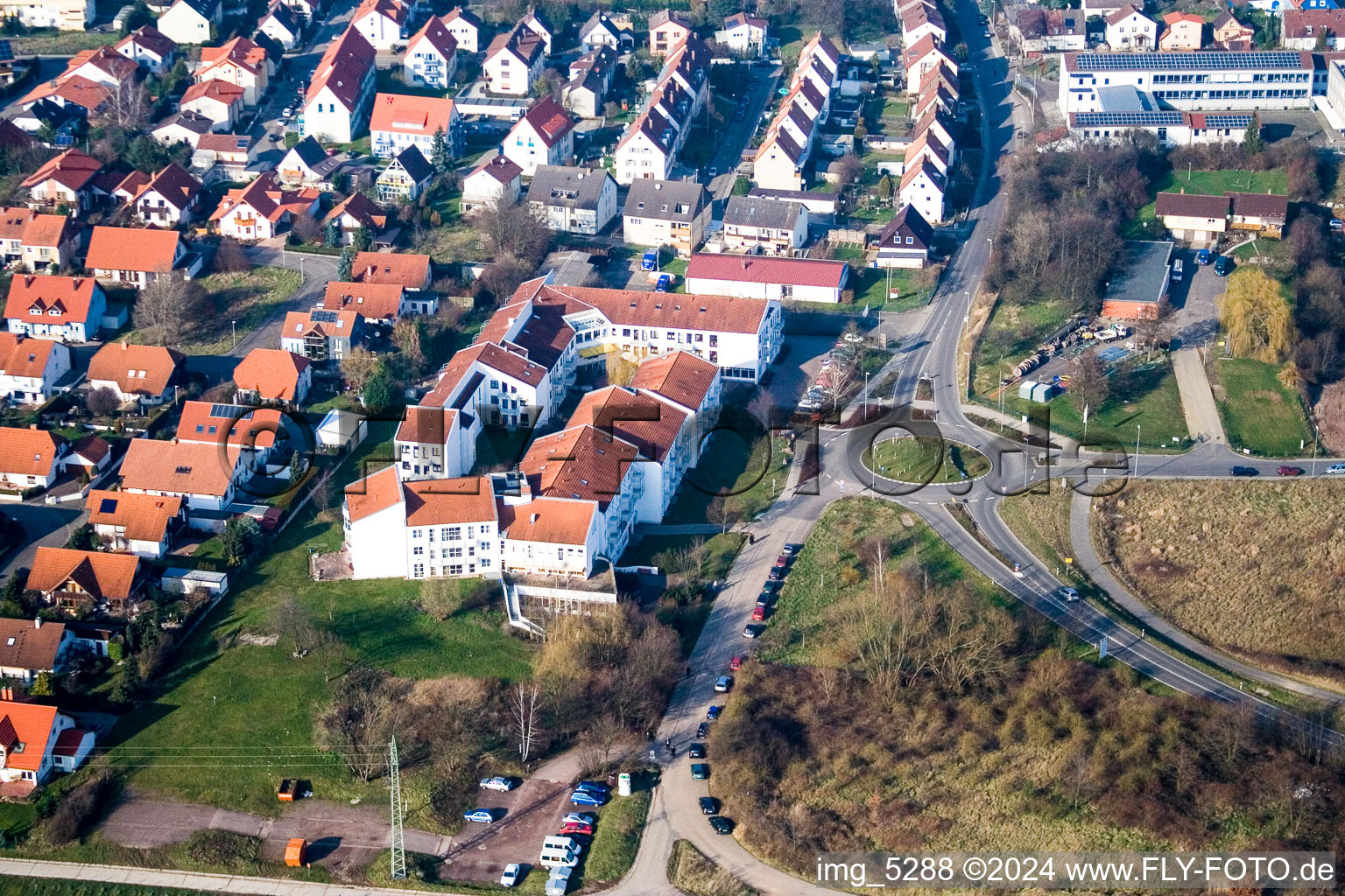 Vue aérienne de Steinfelderstr à Bad Bergzabern dans le département Rhénanie-Palatinat, Allemagne