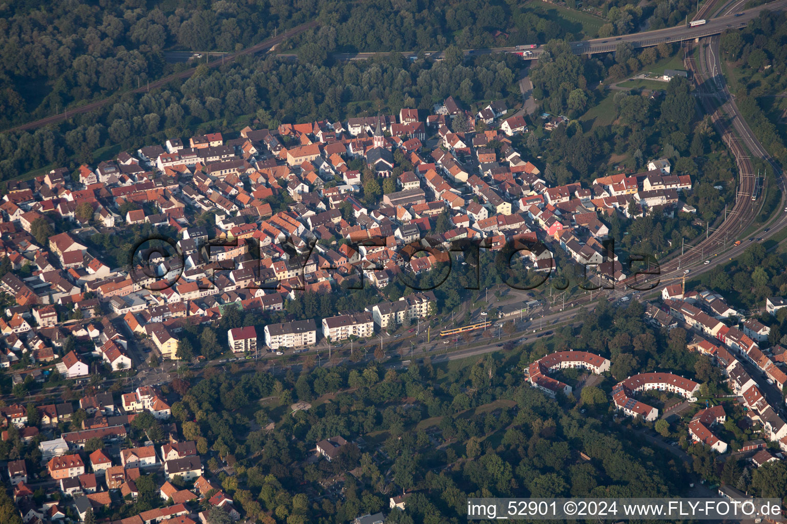 Quartier Nordweststadt in Karlsruhe dans le département Bade-Wurtemberg, Allemagne depuis l'avion