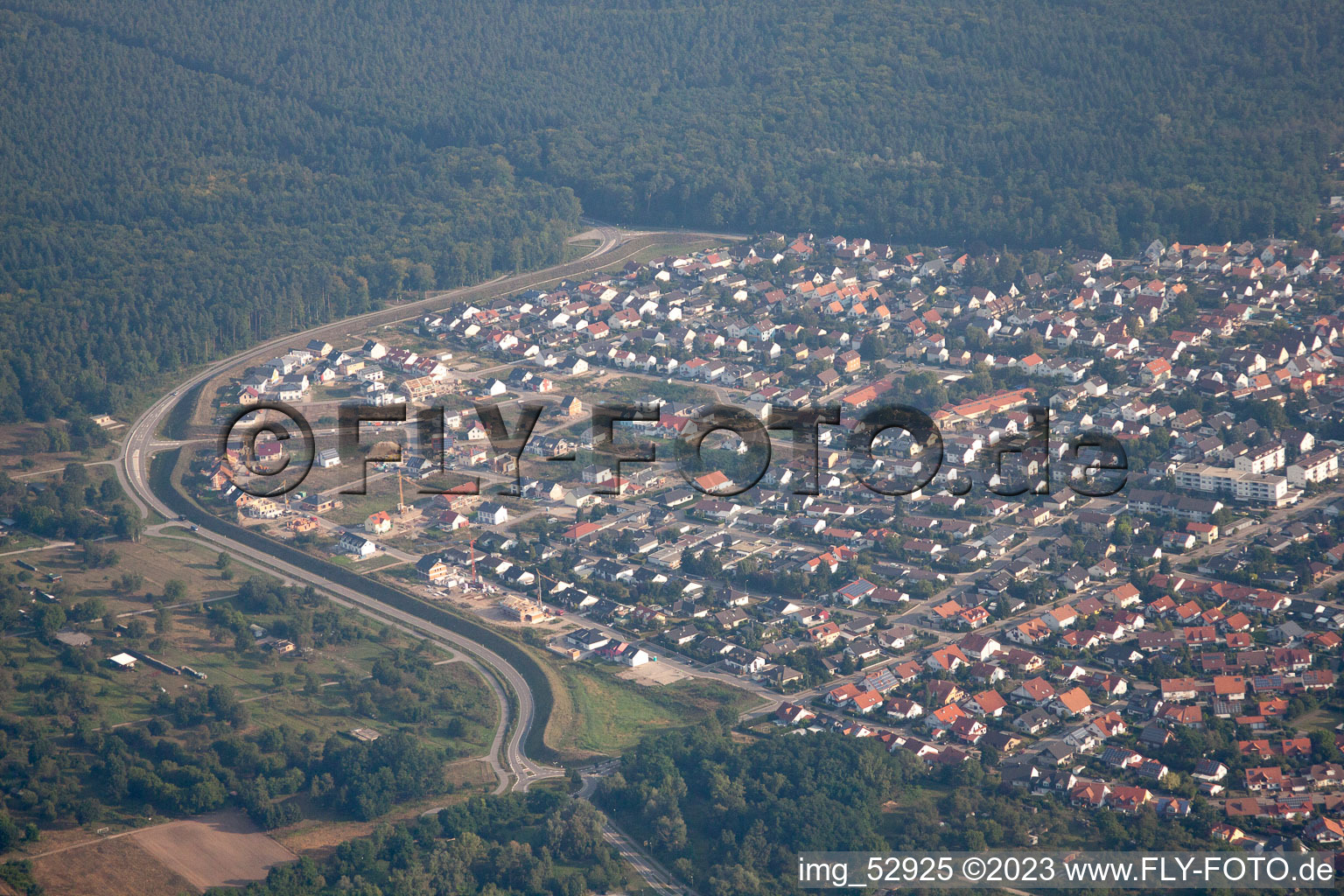 Nouvelle zone de développement SW à Jockgrim dans le département Rhénanie-Palatinat, Allemagne vue du ciel
