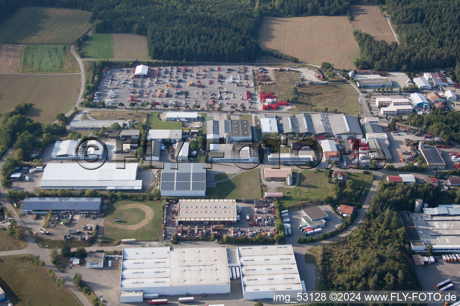 Vue aérienne de Zone industrielle et commerciale sud à Haiterbach dans le département Bade-Wurtemberg, Allemagne