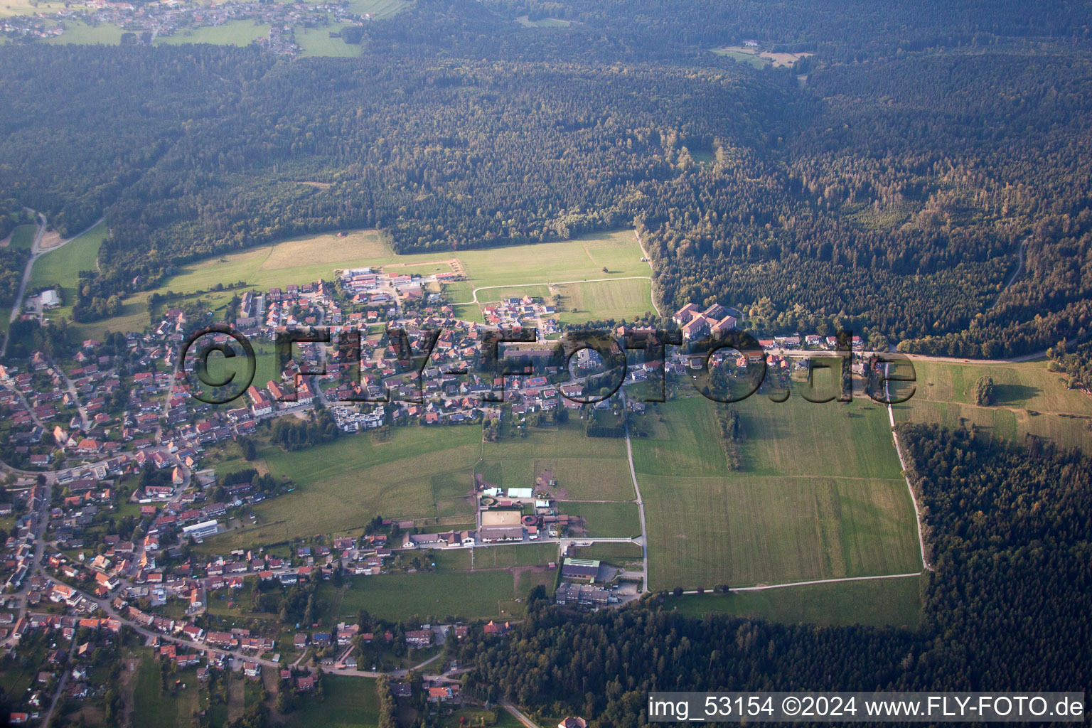 Dobel dans le département Bade-Wurtemberg, Allemagne d'en haut