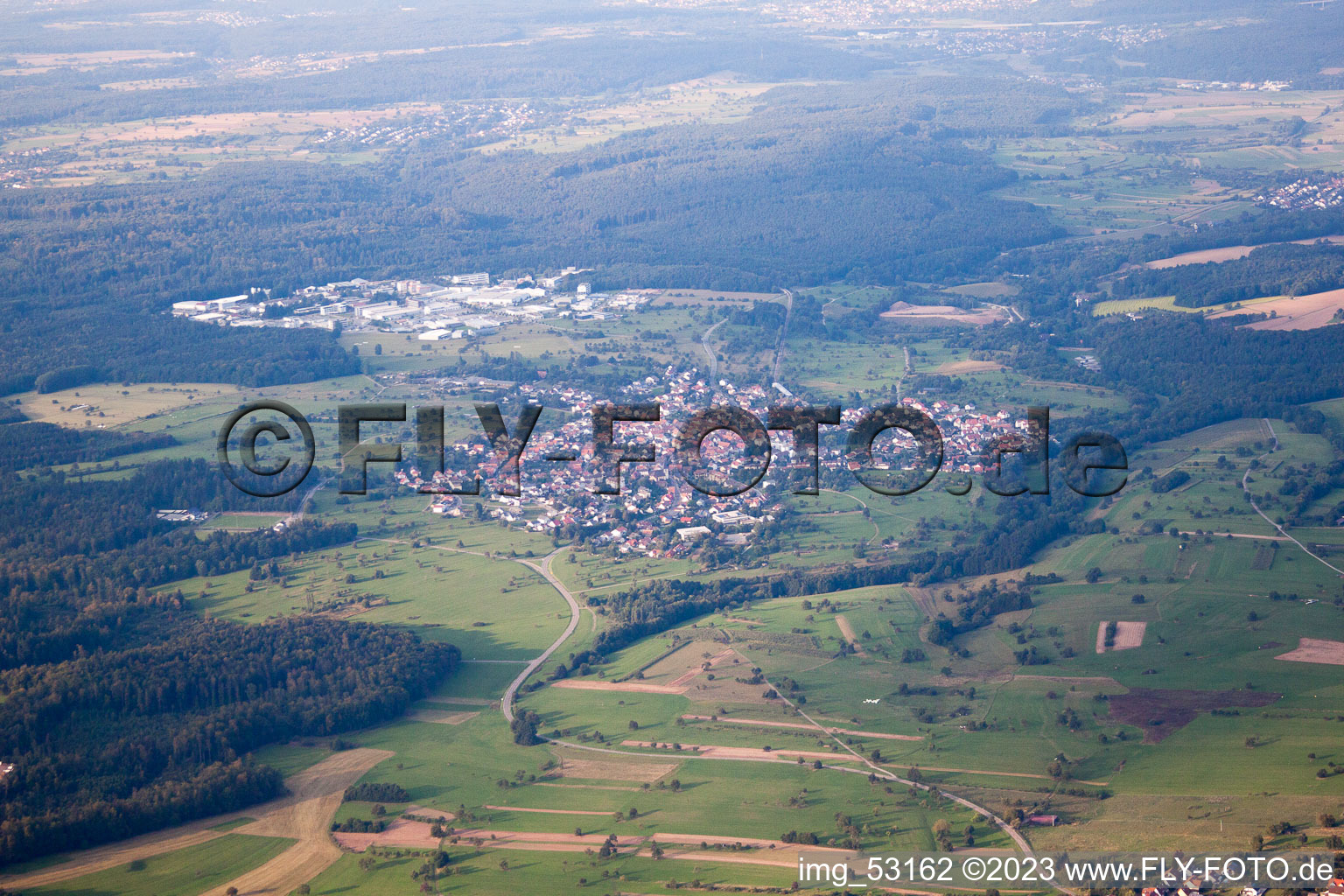 Image drone de Quartier Ittersbach in Karlsbad dans le département Bade-Wurtemberg, Allemagne