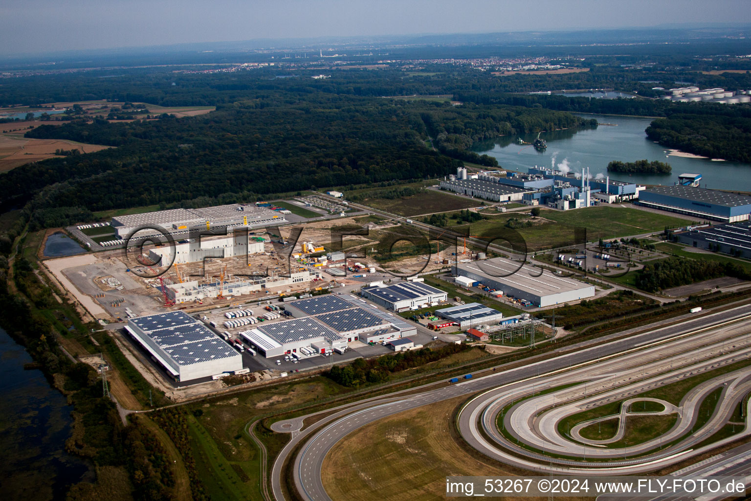 Image drone de Zone industrielle d'Oberwald à Wörth am Rhein dans le département Rhénanie-Palatinat, Allemagne