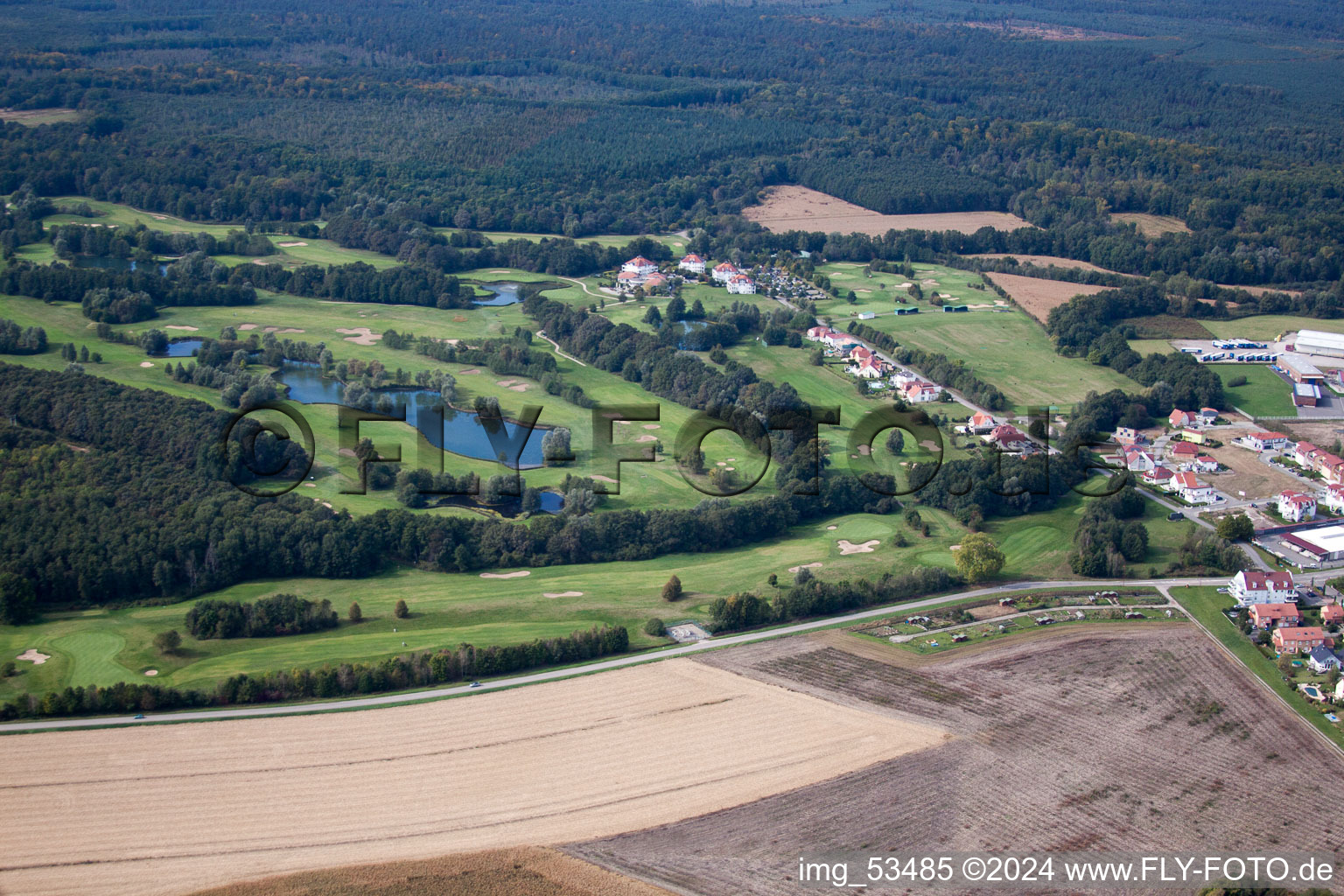 Vue oblique de Golf de Baden-Baden Soufflenheim à Soufflenheim dans le département Bas Rhin, France