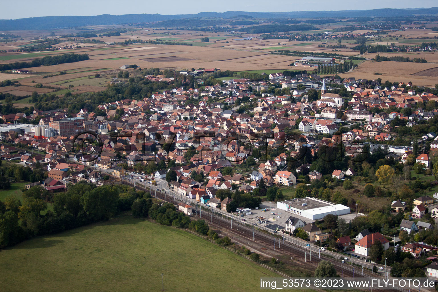 Hochfelden dans le département Bas Rhin, France d'un drone