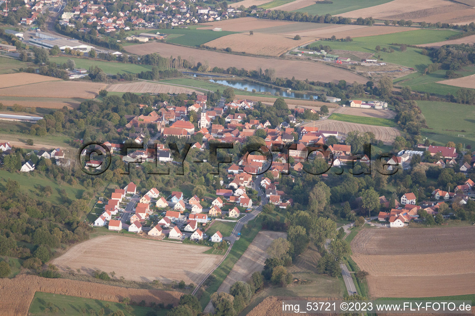 Merkwiller-Pechelbronn dans le département Bas Rhin, France d'un drone