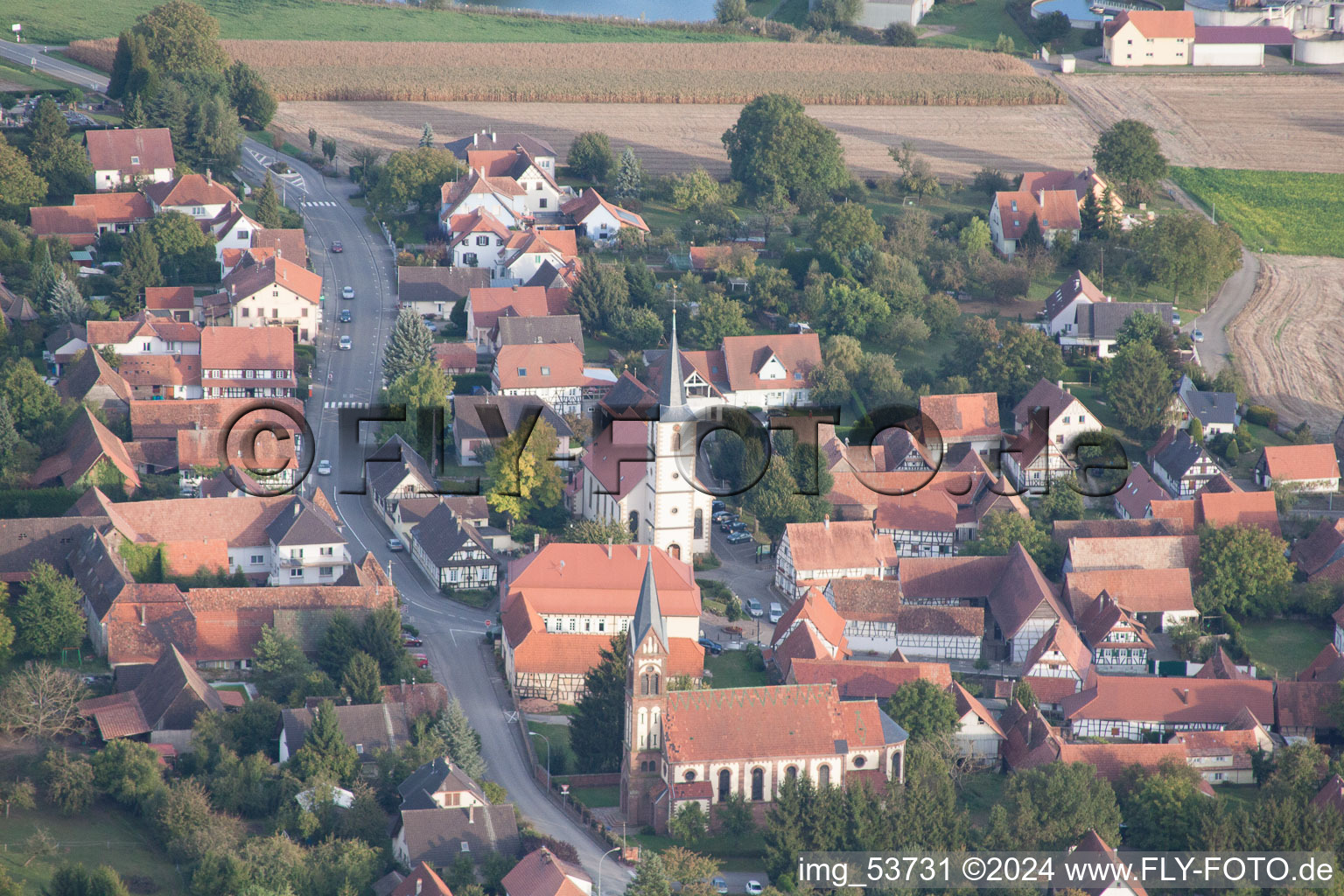 Photographie aérienne de Kutzenhausen dans le département Bas Rhin, France