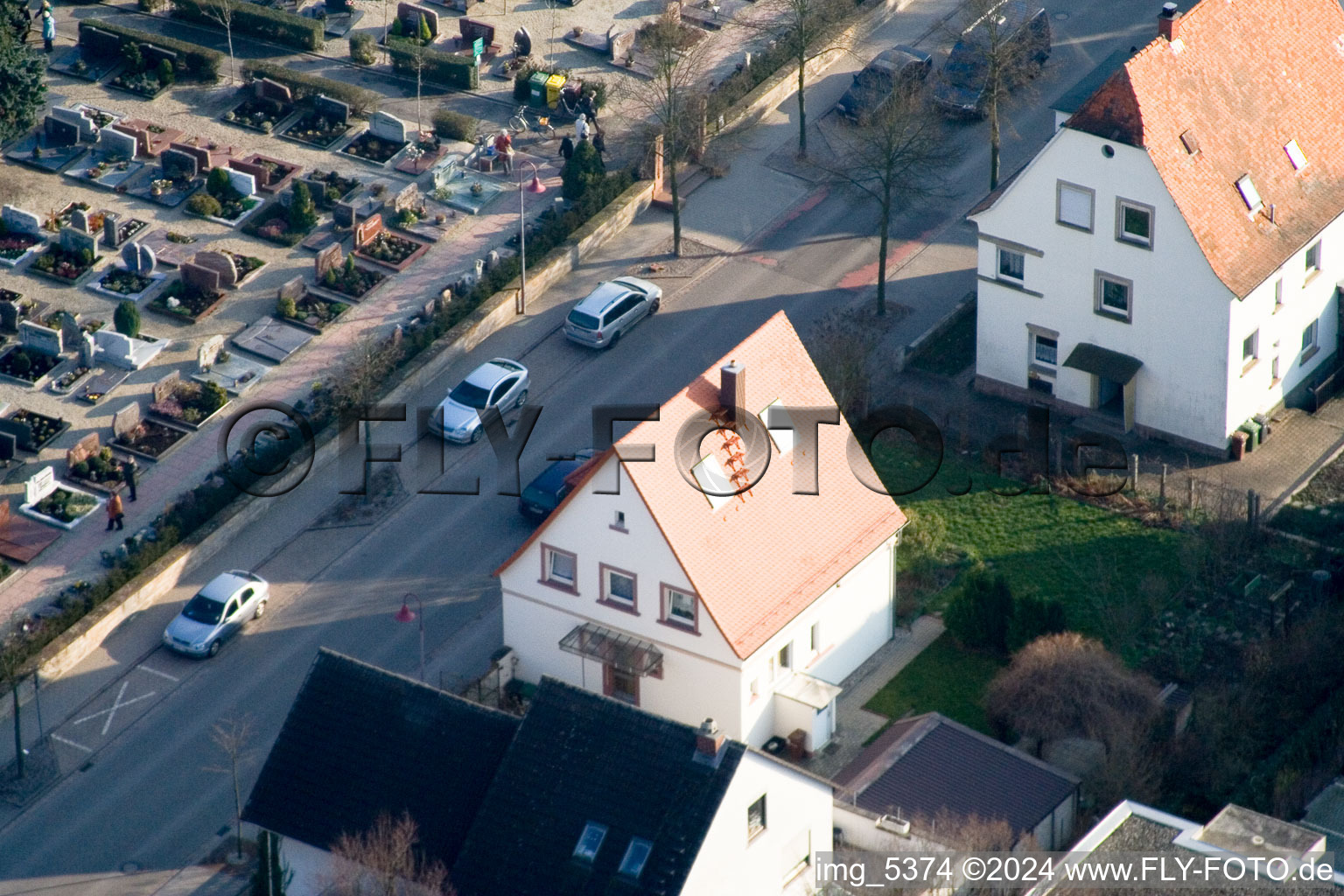 Vue oblique de Luitpoldstr à Kandel dans le département Rhénanie-Palatinat, Allemagne