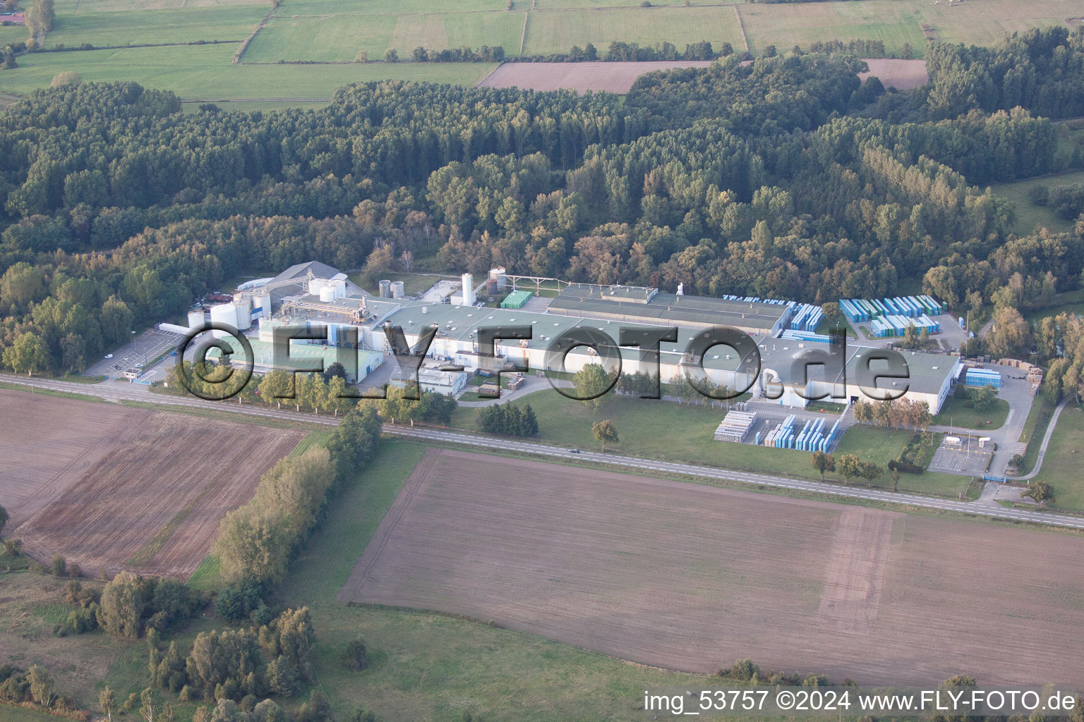 Isolation Sitek à le quartier Altenstadt in Wissembourg dans le département Bas Rhin, France d'un drone