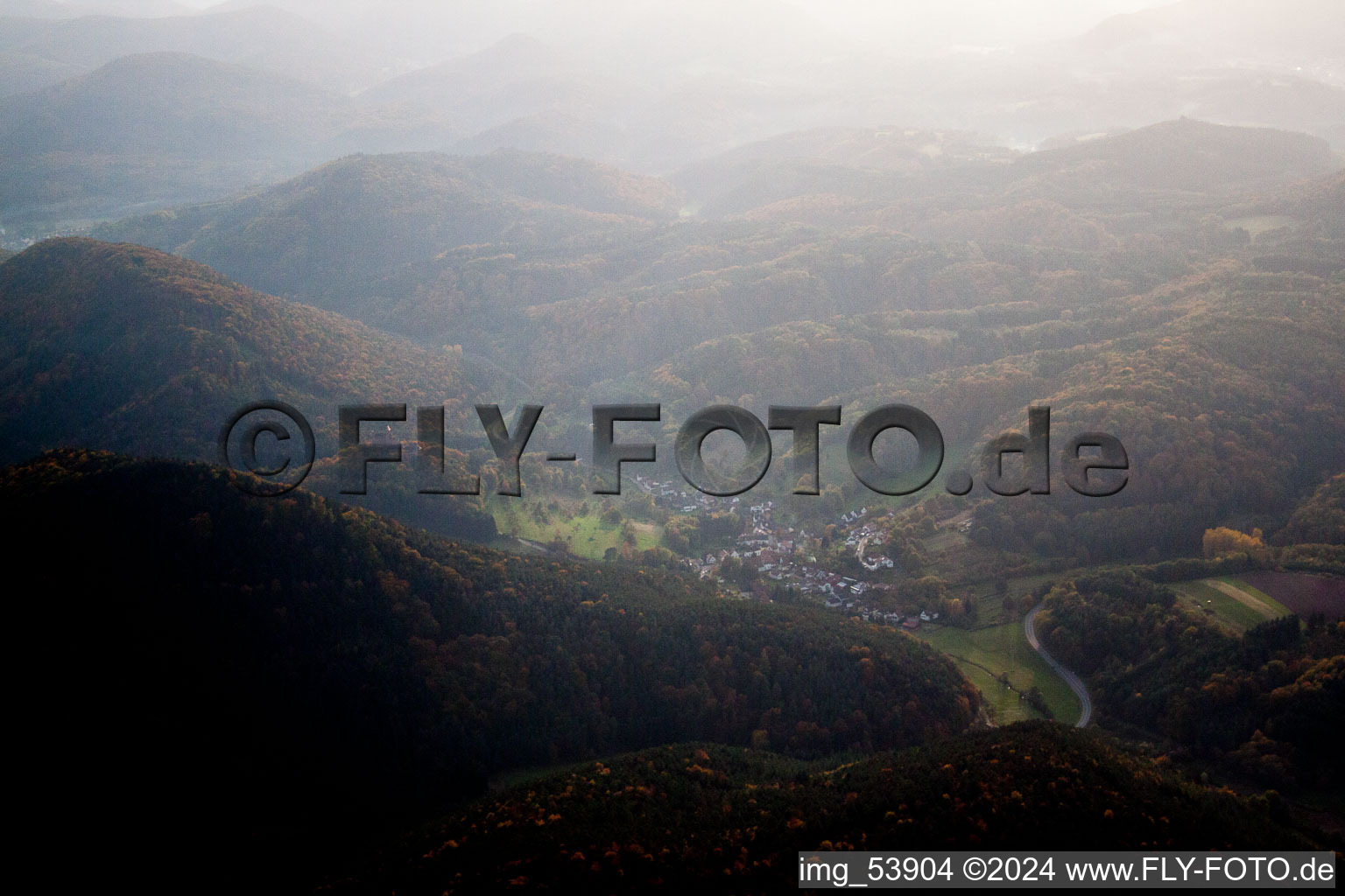 Image drone de Vorderweidenthal dans le département Rhénanie-Palatinat, Allemagne