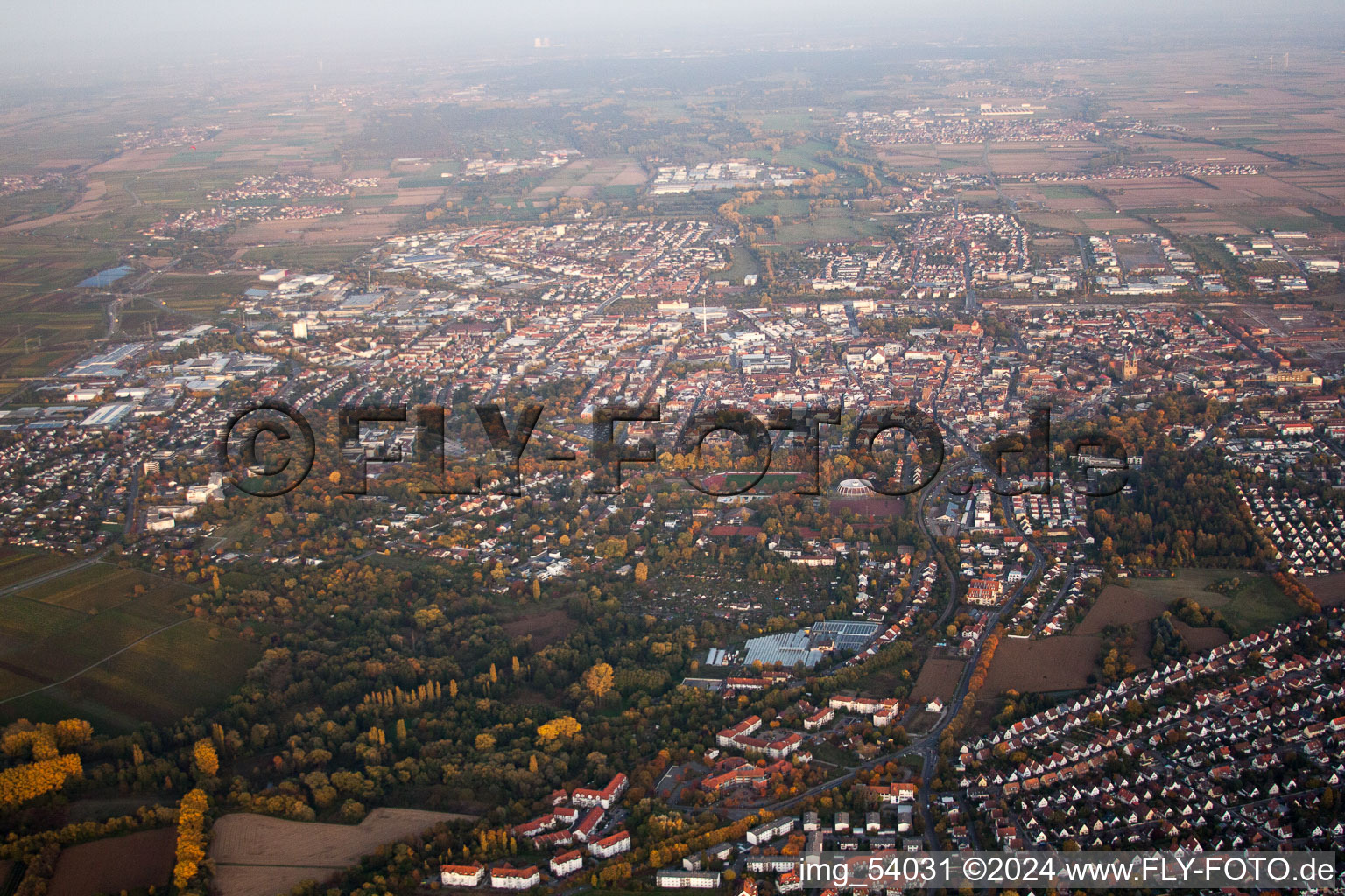 Landau du sud à Landau in der Pfalz dans le département Rhénanie-Palatinat, Allemagne hors des airs