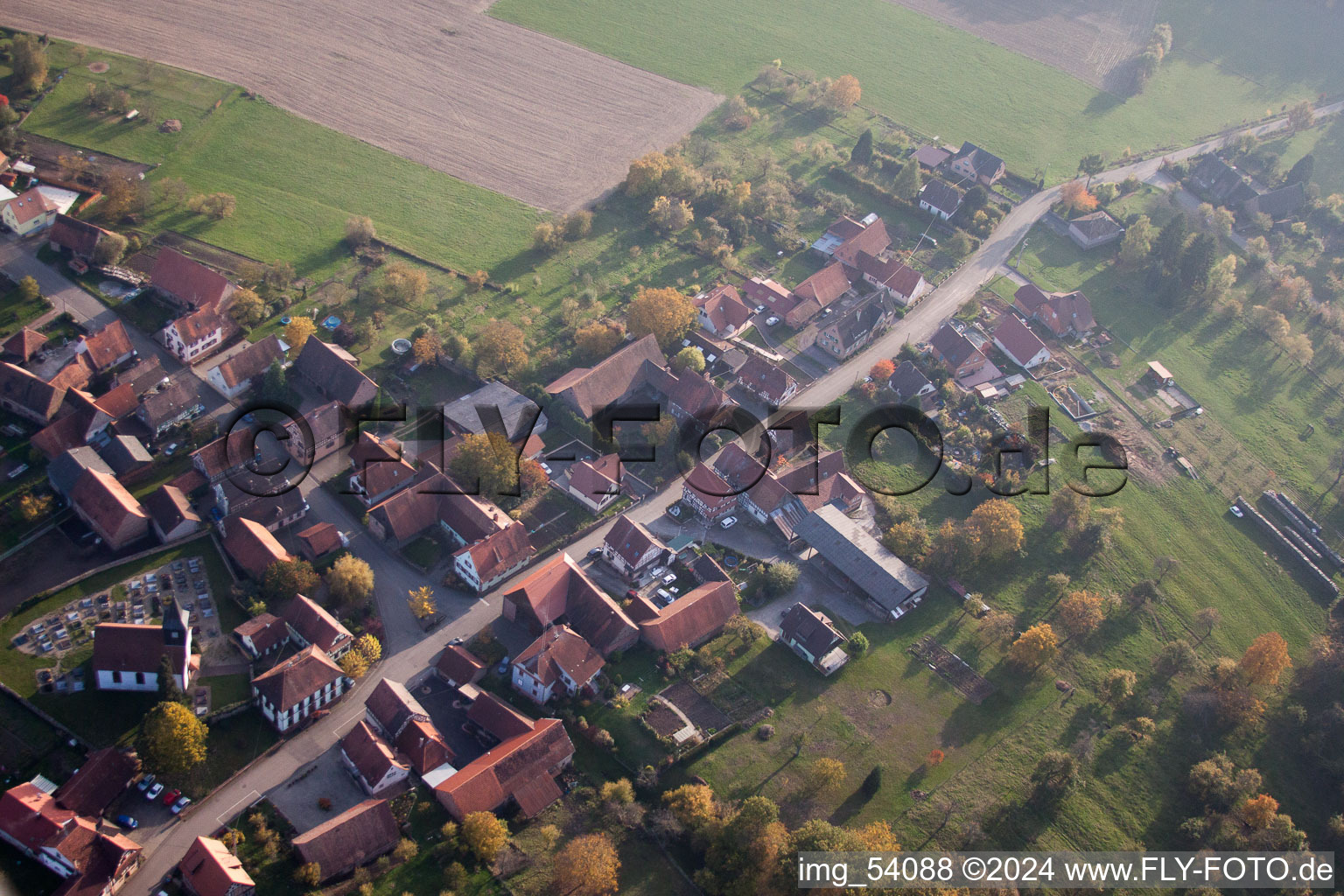 Mattstall dans le département Bas Rhin, France vue d'en haut