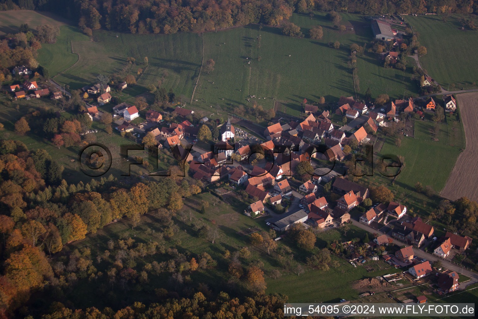 Mattstall dans le département Bas Rhin, France vue du ciel