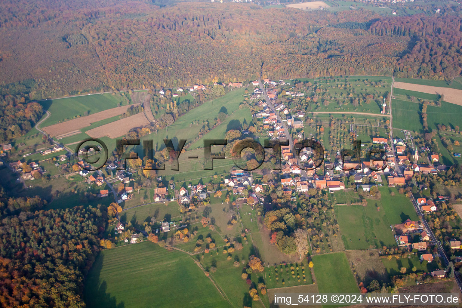 Nehwiller-près-Wœrth dans le département Bas Rhin, France d'un drone