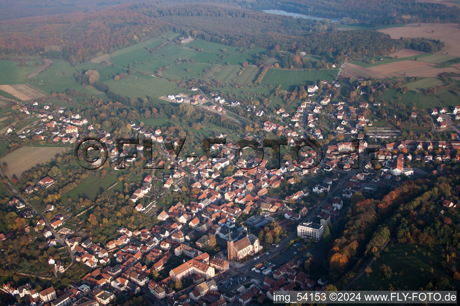 Niederbronn-les-Bains dans le département Bas Rhin, France d'un drone