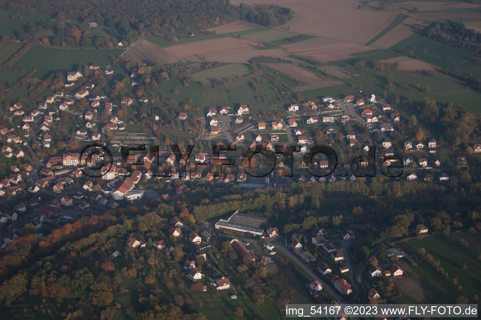 Enregistrement par drone de Niederbronn-les-Bains dans le département Bas Rhin, France