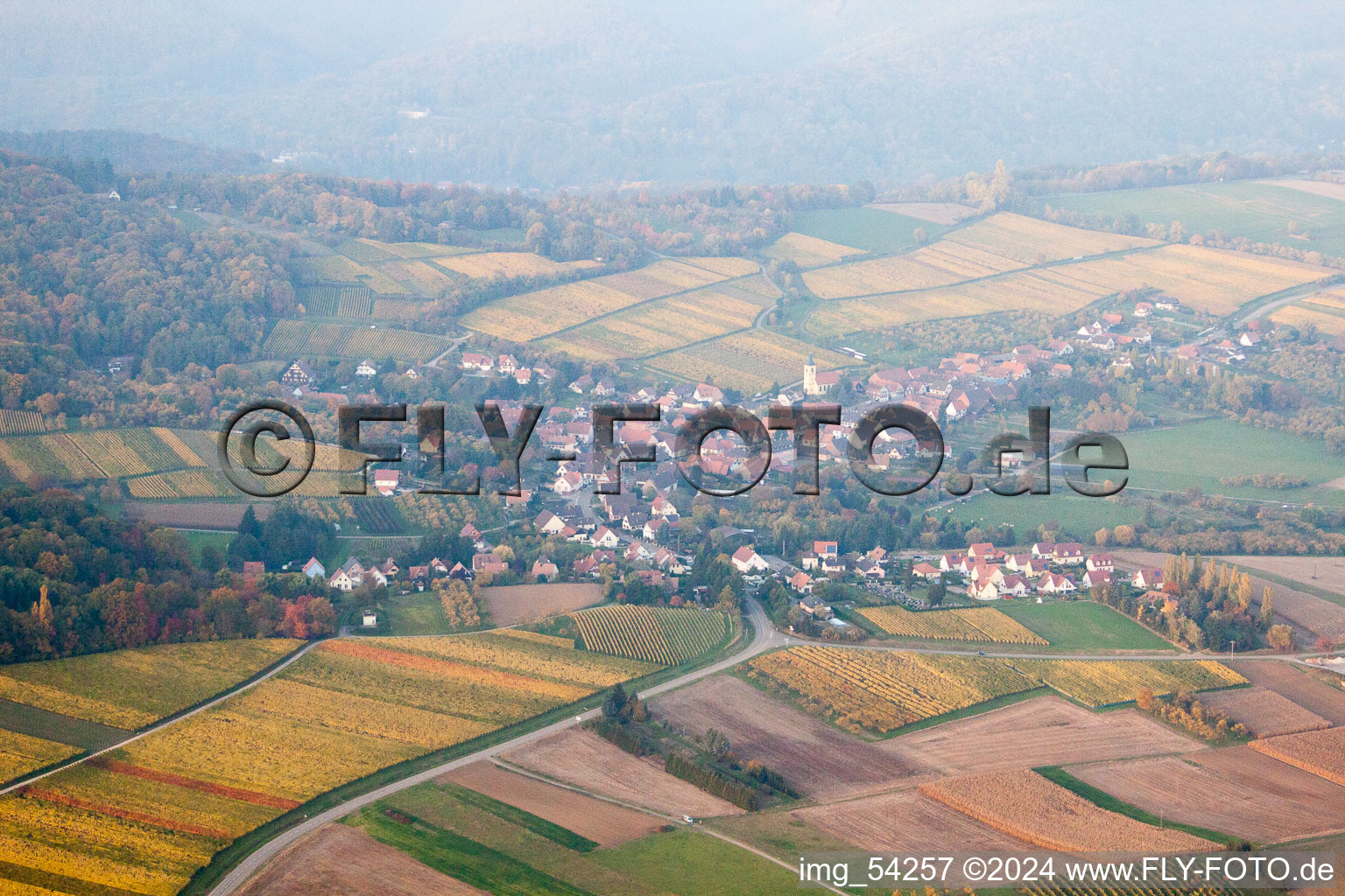 Image drone de Cleebourg dans le département Bas Rhin, France