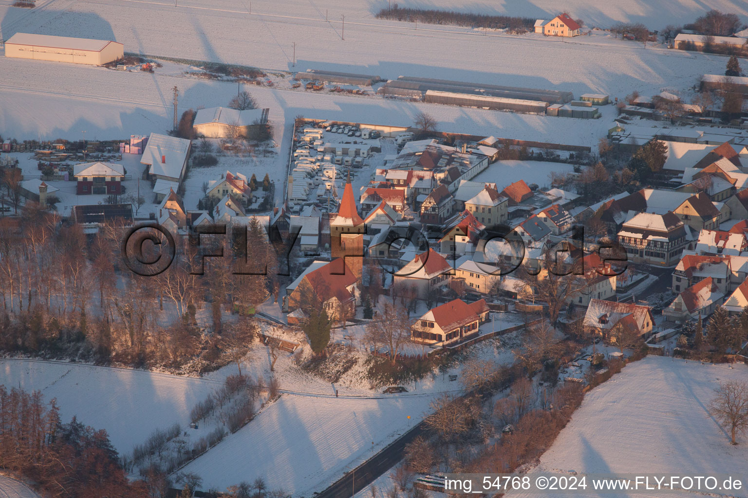 Image drone de Minfeld dans le département Rhénanie-Palatinat, Allemagne