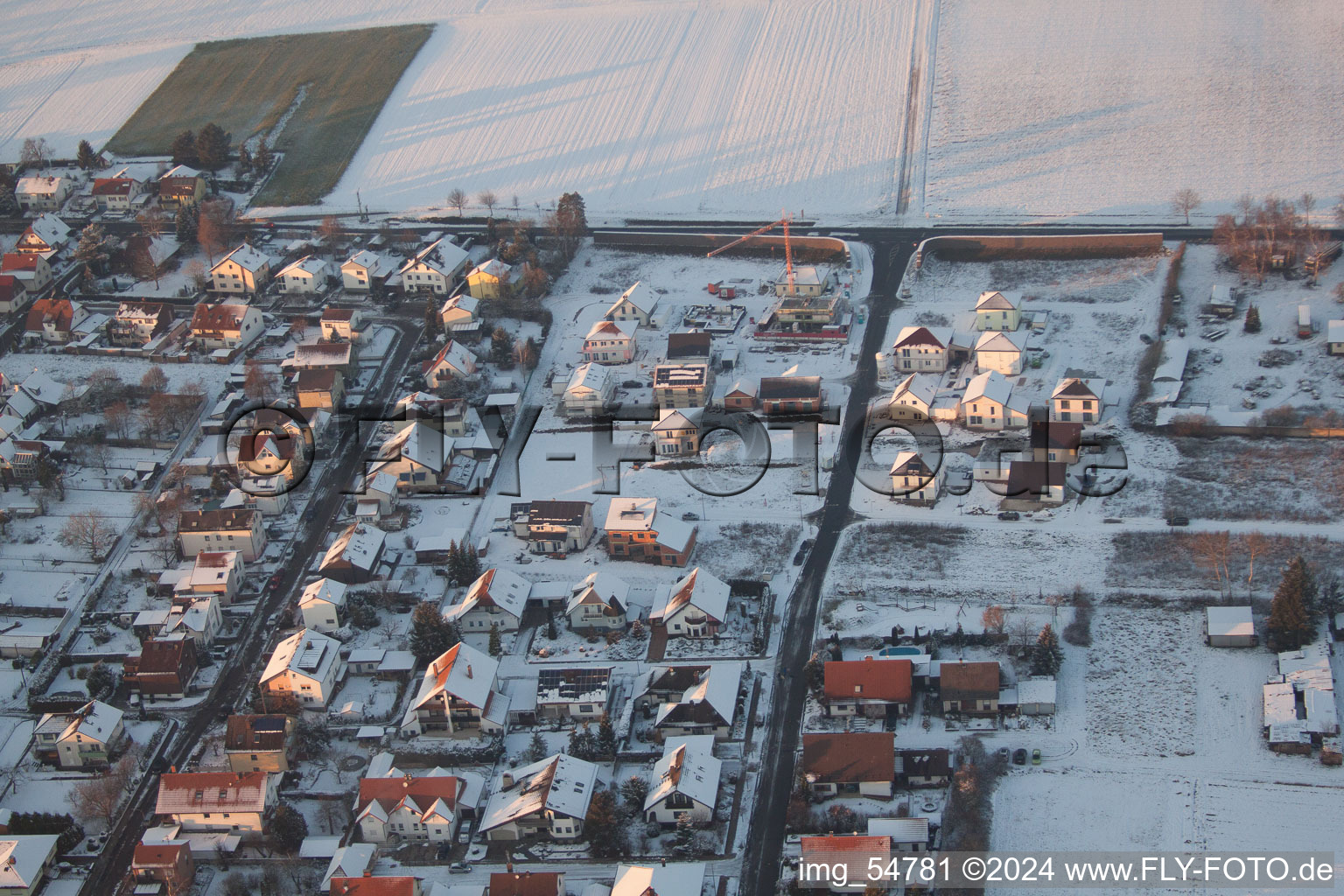 Minfeld dans le département Rhénanie-Palatinat, Allemagne depuis l'avion