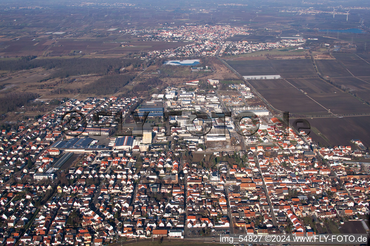 Fußgönheim dans le département Rhénanie-Palatinat, Allemagne vue d'en haut