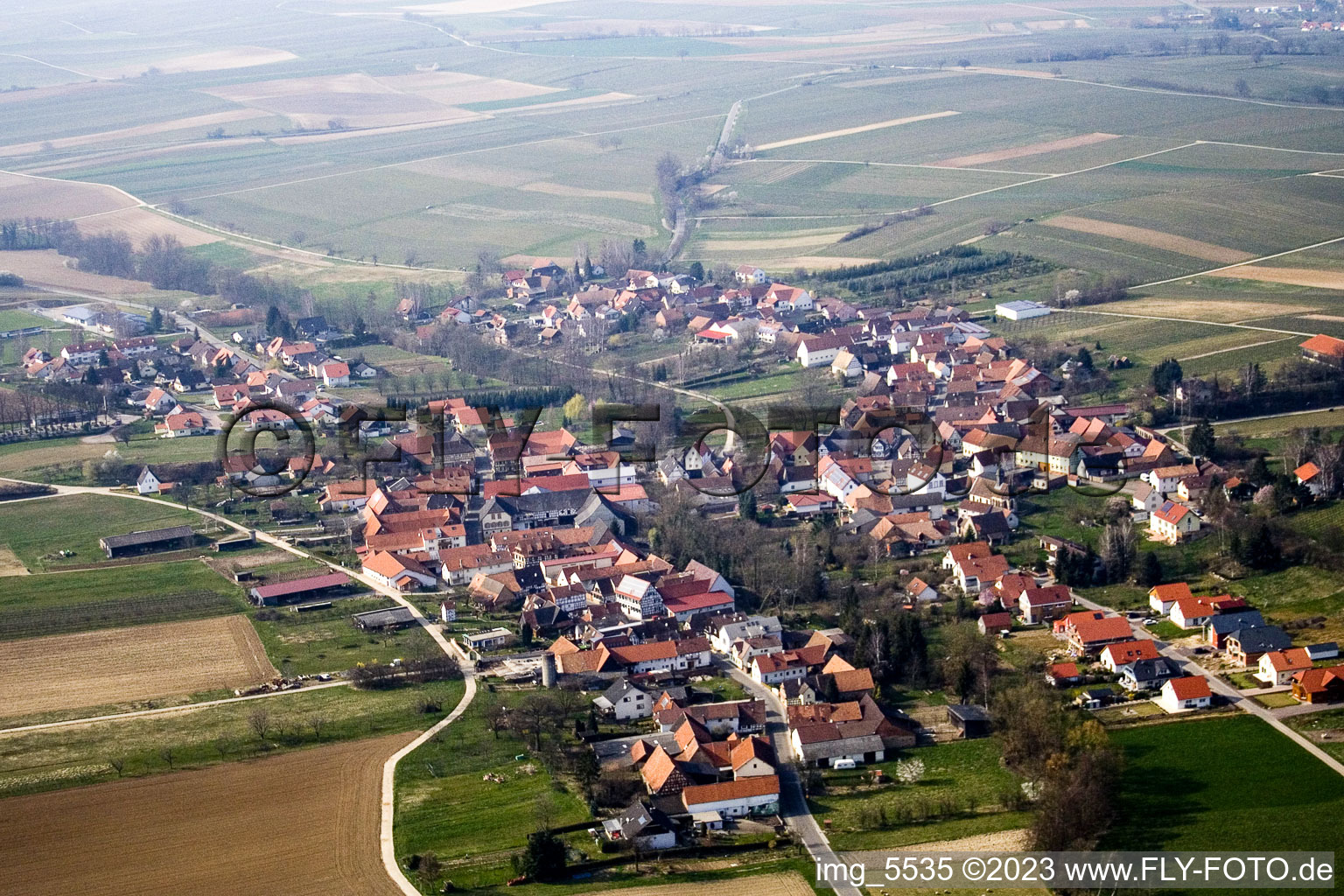 Dierbach dans le département Rhénanie-Palatinat, Allemagne vue d'en haut