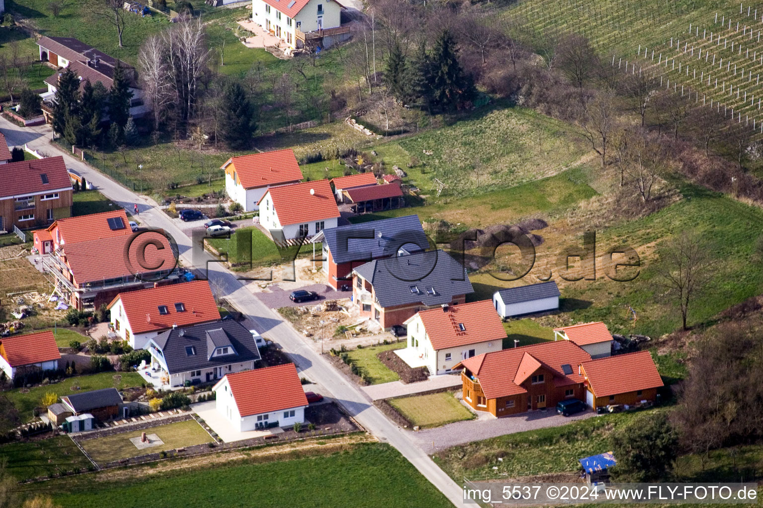 Dierbach dans le département Rhénanie-Palatinat, Allemagne depuis l'avion