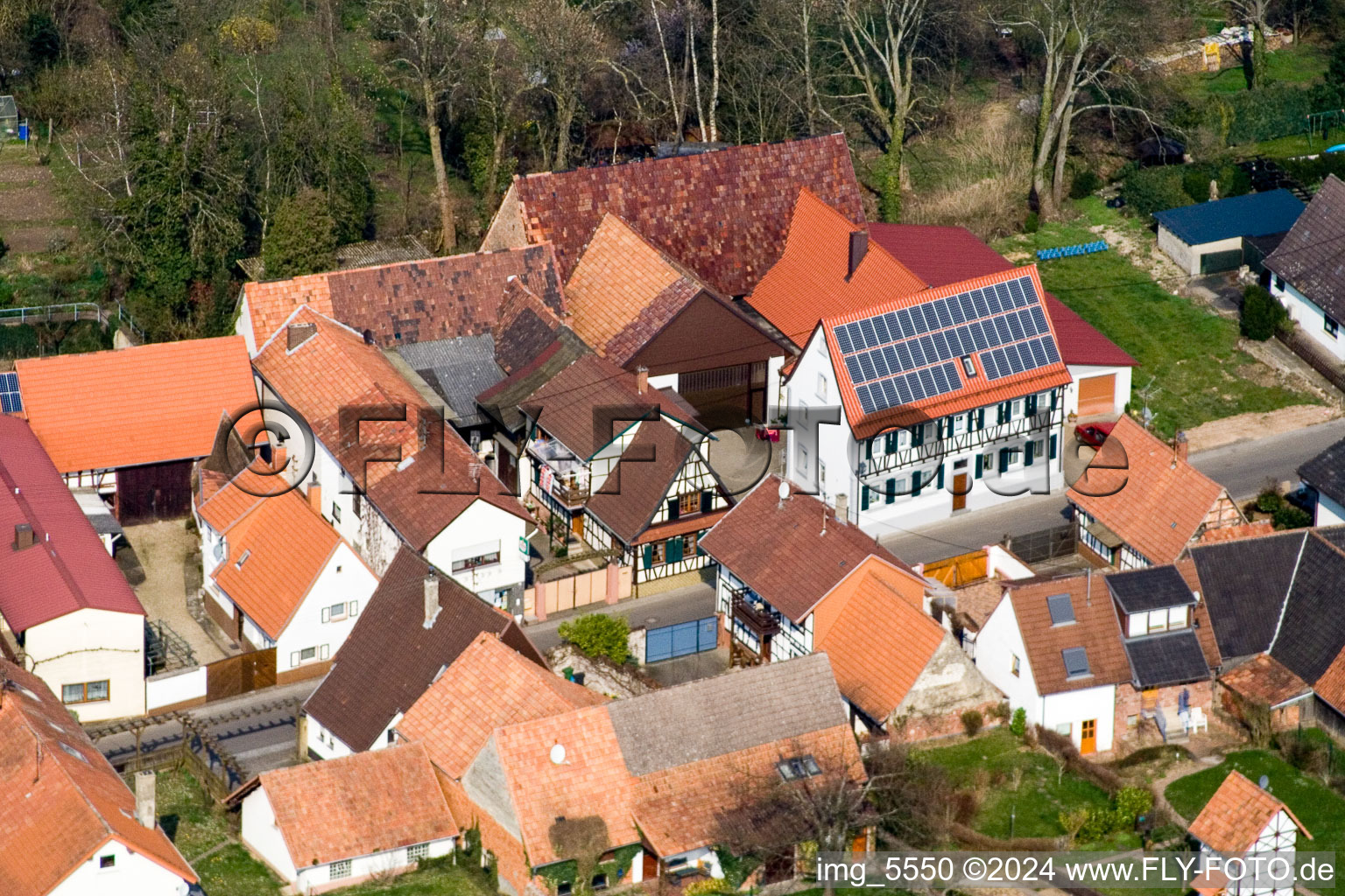 Image drone de Hergersweiler dans le département Rhénanie-Palatinat, Allemagne