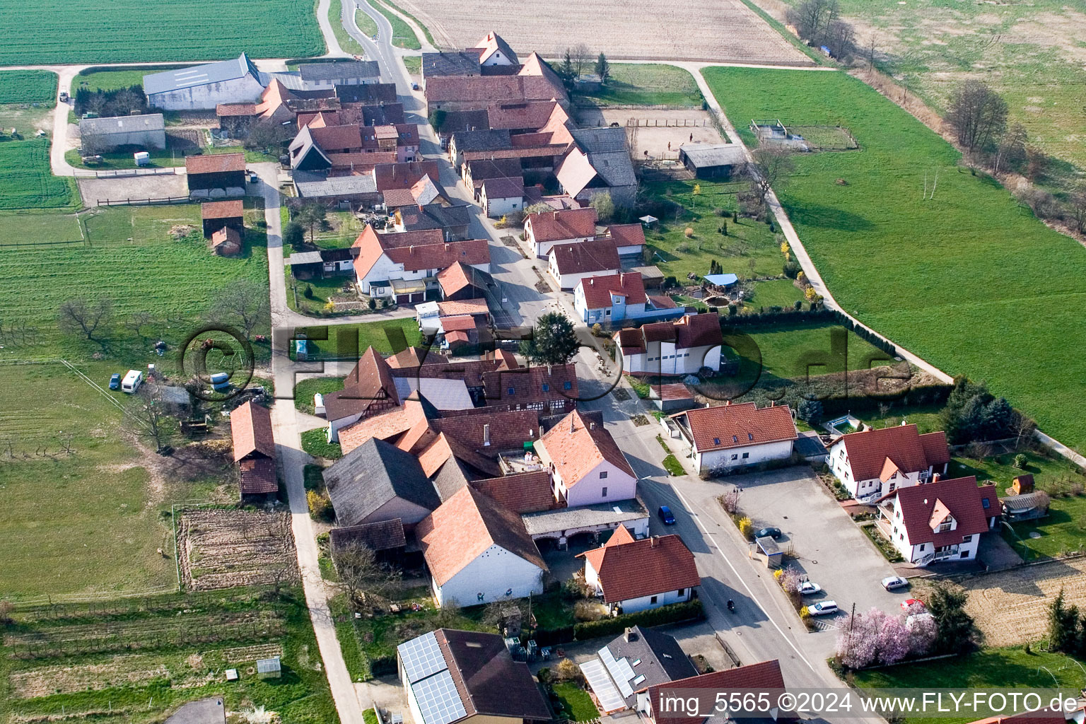 Image drone de Hergersweiler dans le département Rhénanie-Palatinat, Allemagne