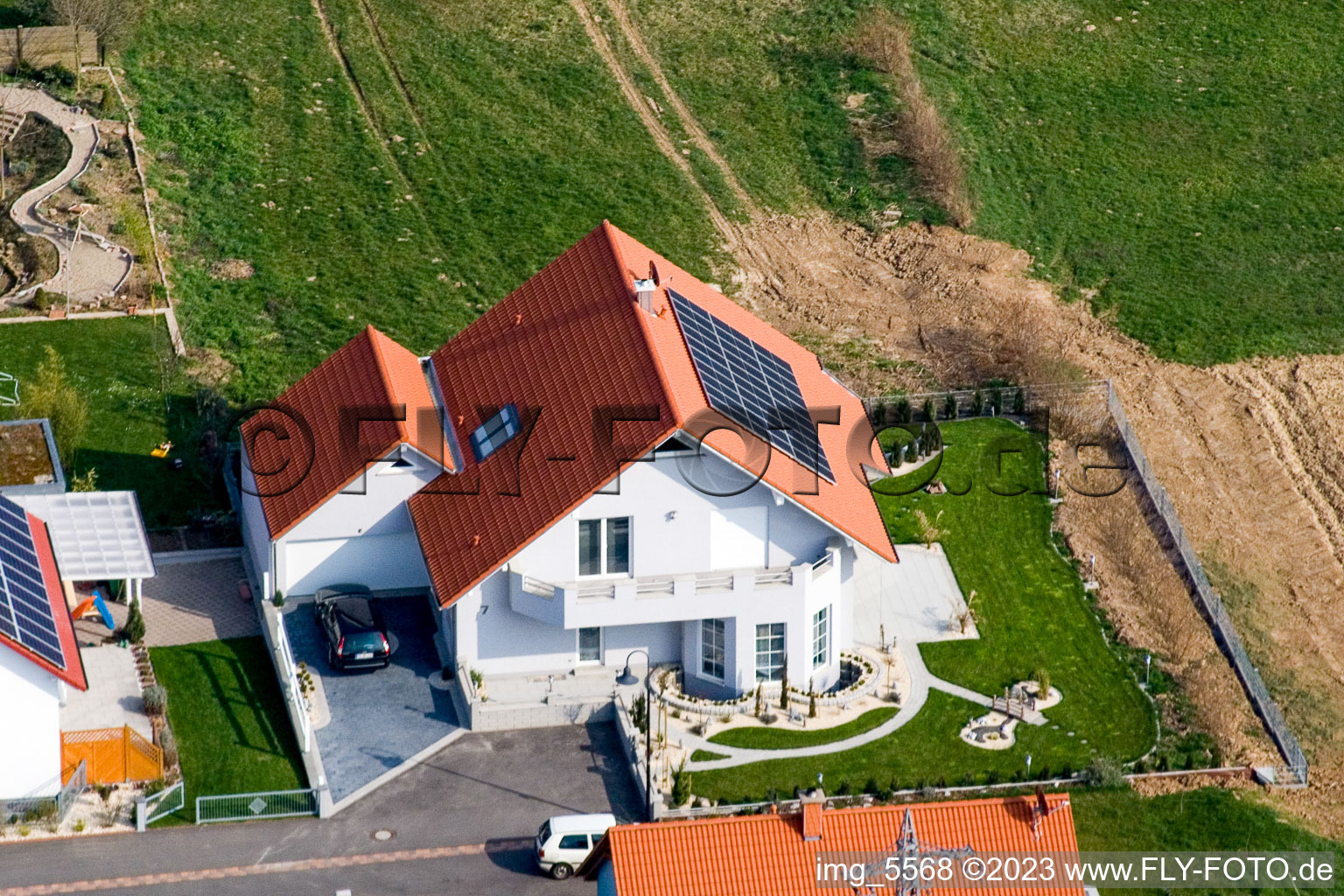 Hergersweiler dans le département Rhénanie-Palatinat, Allemagne vu d'un drone