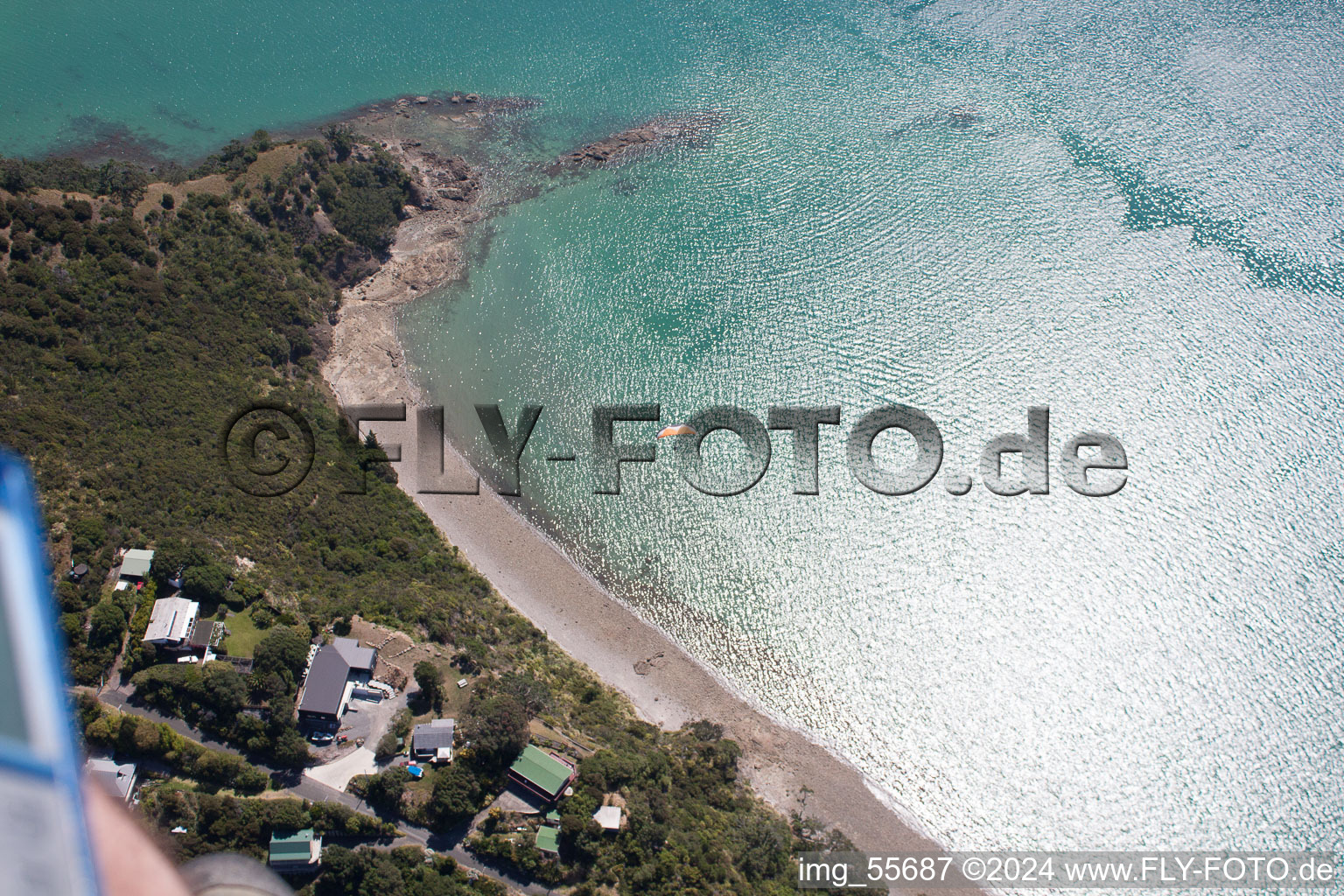 Quartier Wyuna Bay in Coromandel dans le département Waïkato, Nouvelle-Zélande du point de vue du drone