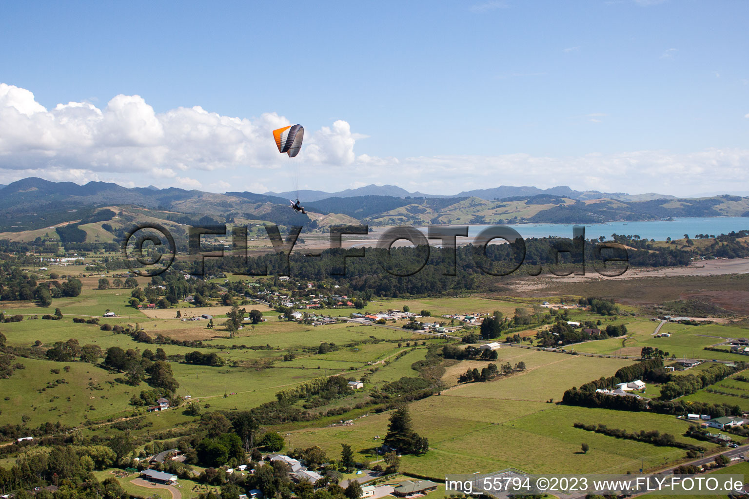 Coromandel dans le département Waïkato, Nouvelle-Zélande vue du ciel