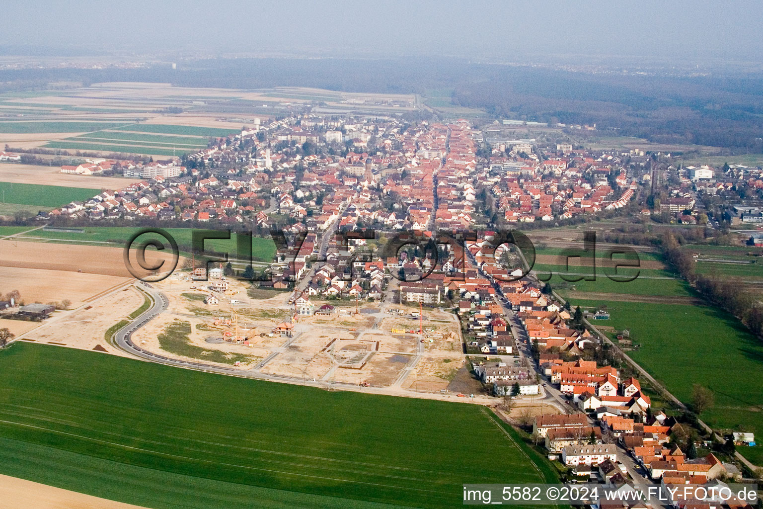 Vue oblique de Nouvelle zone de développement sur le Höhenweg à Kandel dans le département Rhénanie-Palatinat, Allemagne