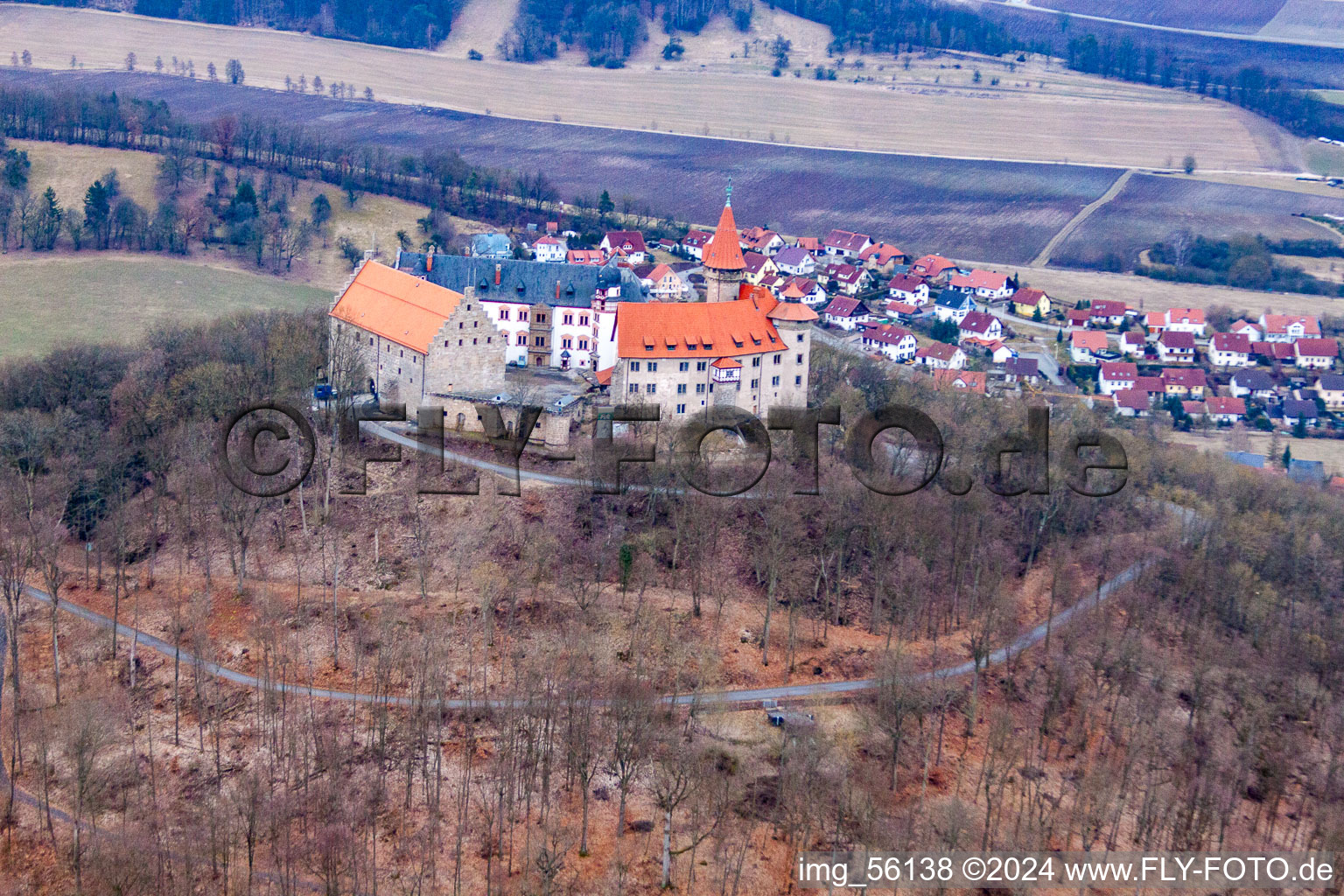 Vue aérienne de Gilet Heldburg à Heldburg dans le département Thuringe, Allemagne