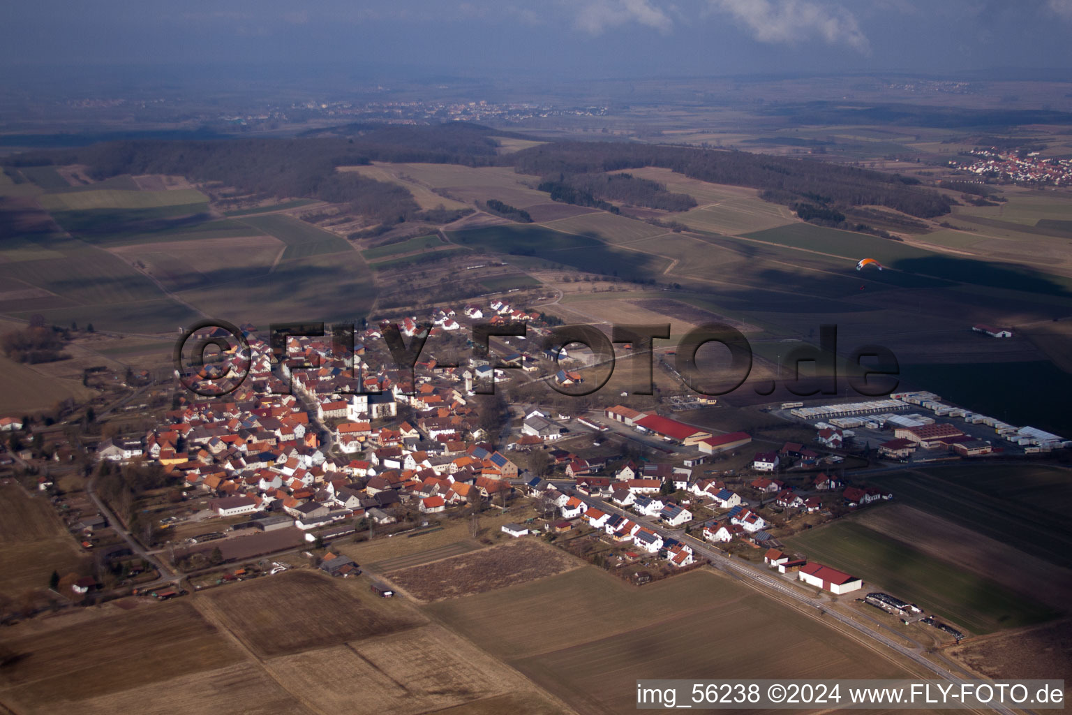 Vue aérienne de Alsleben b. Trappstadt dans le département Bavière, Allemagne