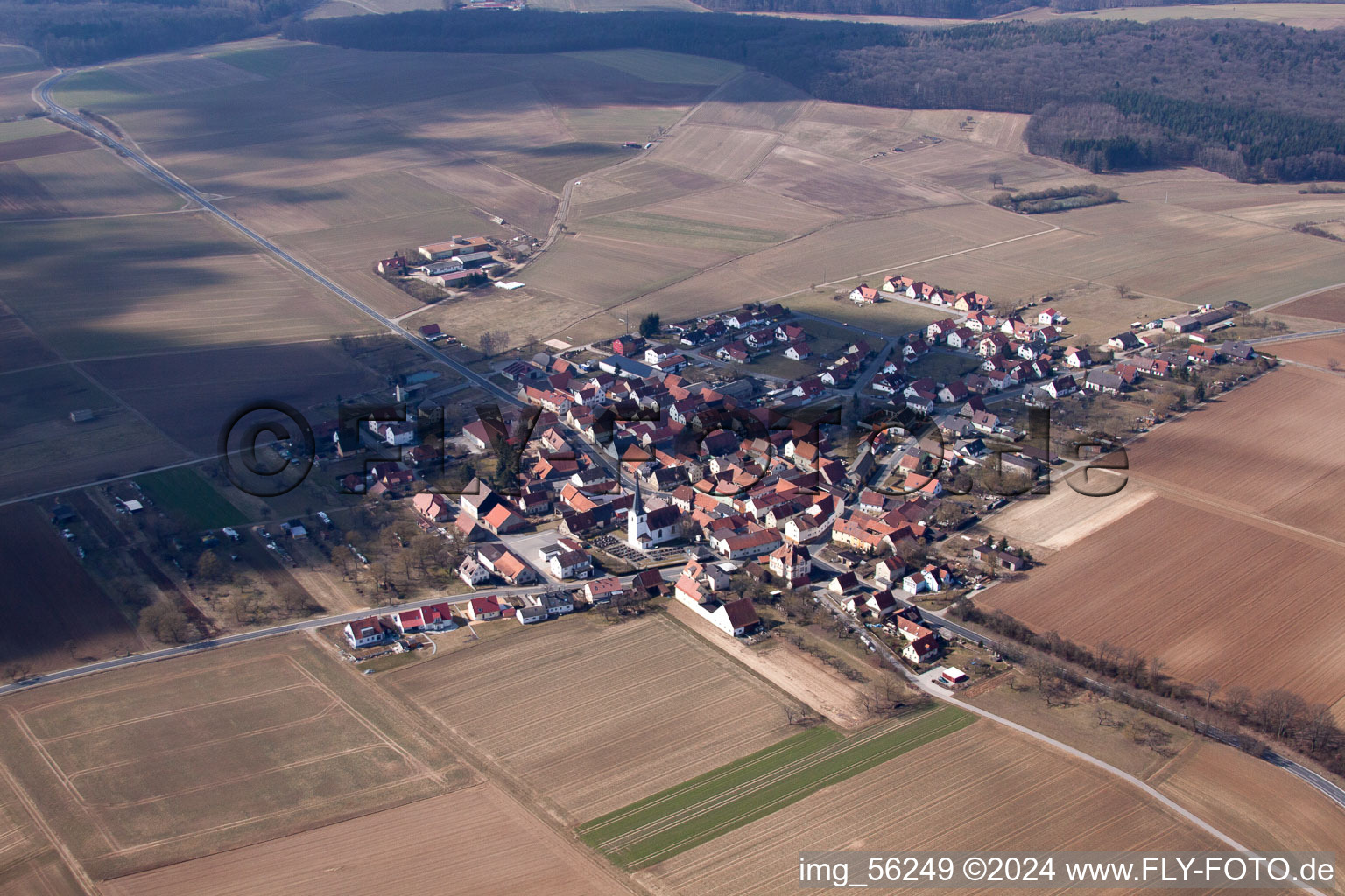 Quartier Ebertshausen in Üchtelhausen dans le département Bavière, Allemagne hors des airs