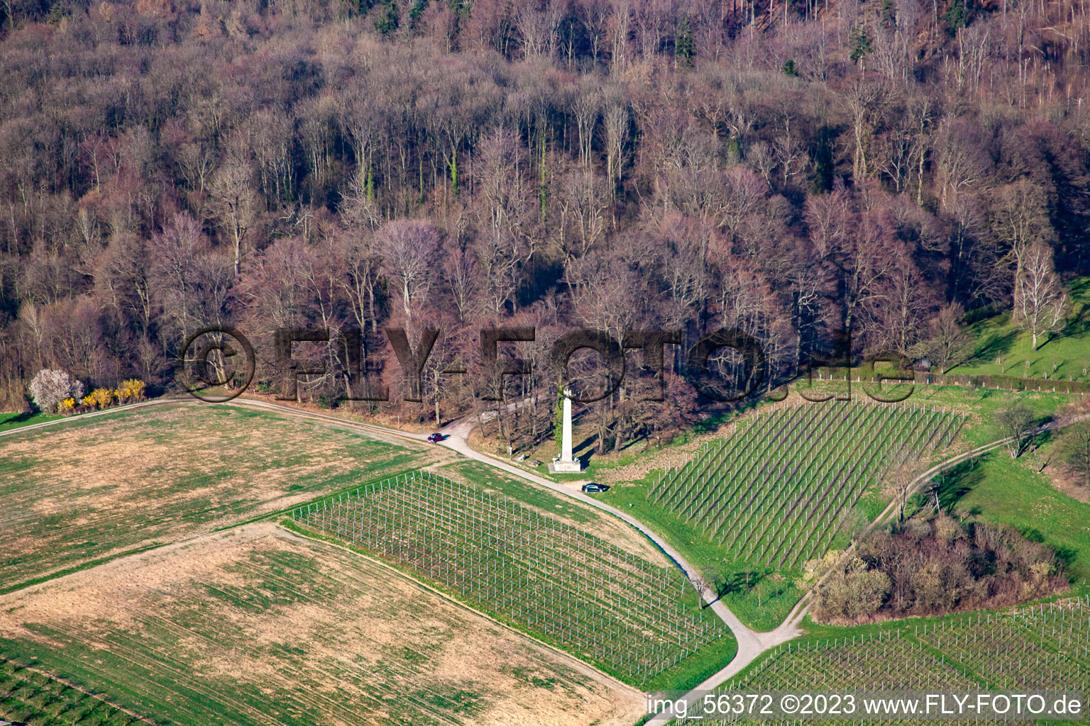 Vue aérienne de Monument aux morts Hubertusstr à le quartier Oos in Baden-Baden dans le département Bade-Wurtemberg, Allemagne