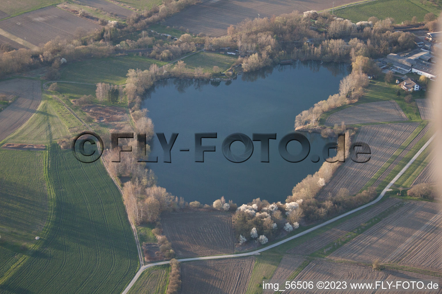 Photographie aérienne de Neuburg dans le département Rhénanie-Palatinat, Allemagne