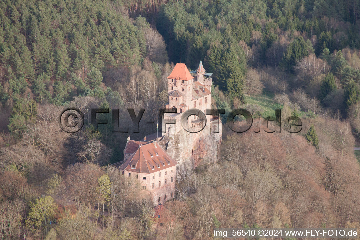 Erlenbach bei Dahn dans le département Rhénanie-Palatinat, Allemagne vue du ciel